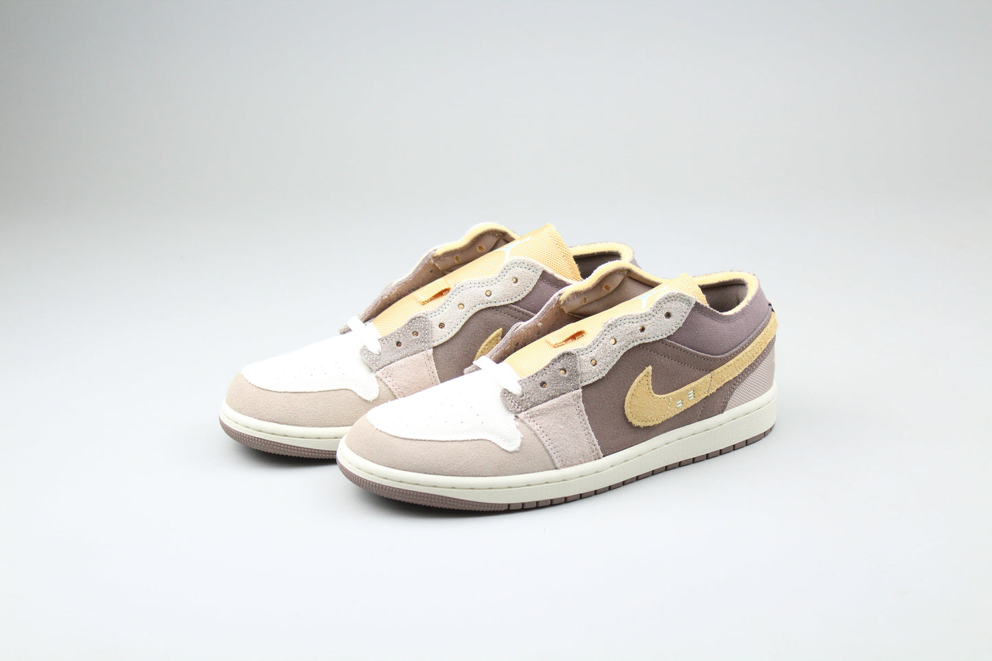 Jordan 1 Low SE Craft 'Taupe Haze' - Taupe Haze - image 6