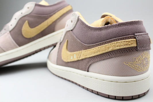 Jordan 1 Low SE Craft 'Taupe Haze' - Taupe Haze - image 2