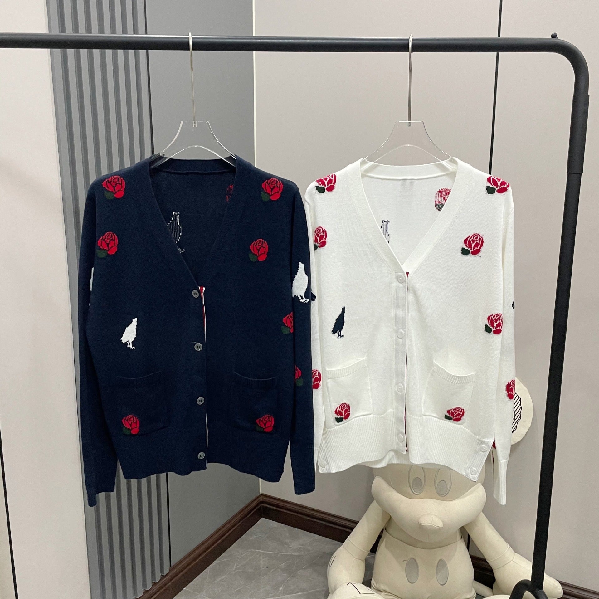 2025SS  Rose and Bird Jacquard Cardigan THOM TREND