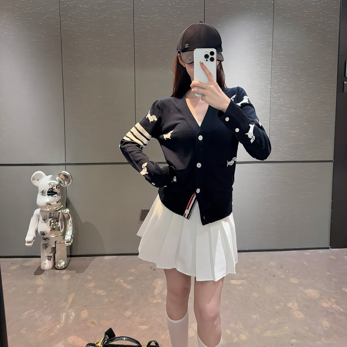 Women's Puppy Embroidered Cardigan（副本） THOM TREND