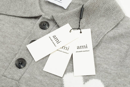 AMI PARIS  Collar Sweater