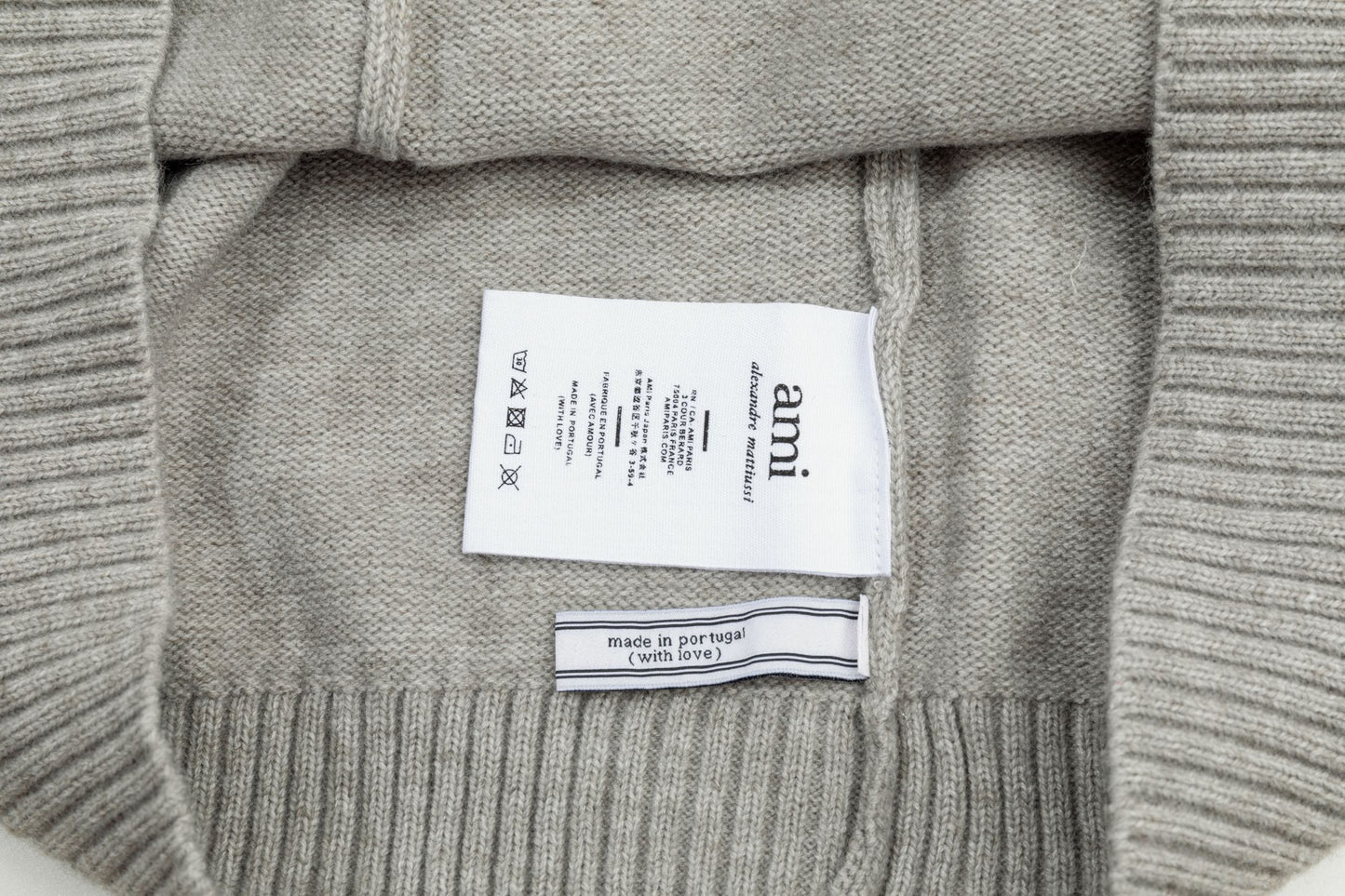 AMI PARIS  Collar Sweater