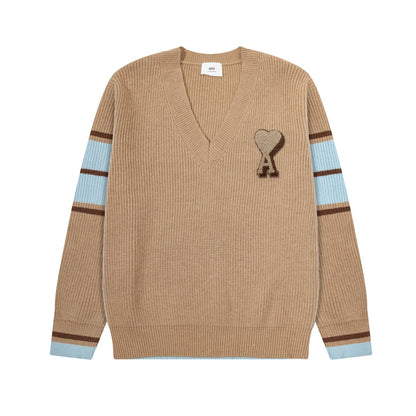AMI PARIS Classic V-Neck Knit Sweater