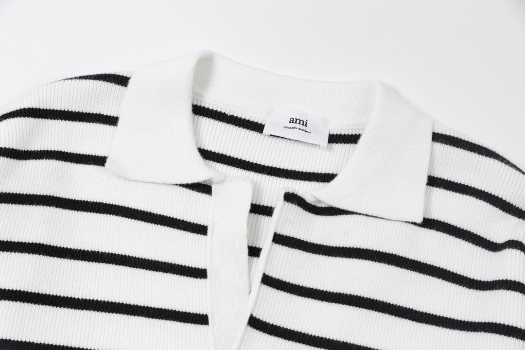 AMI Paris Neutral Tones Unisex T-Shirt - Premium Cotton Tee