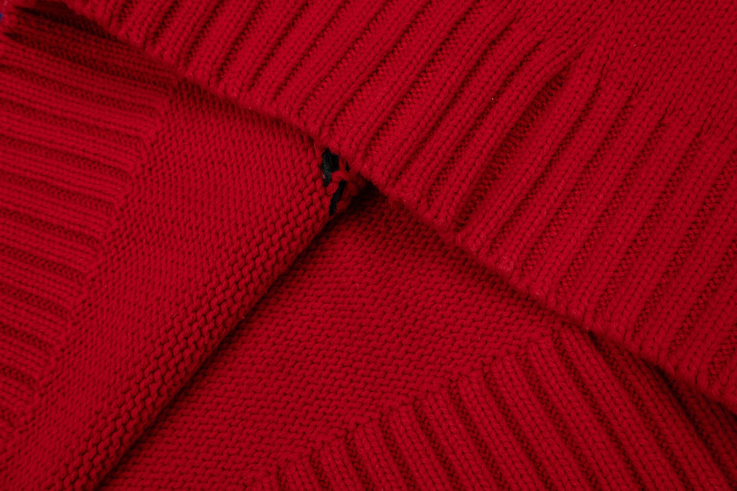 AMI PARIS Unisex Classic Knit Sweater