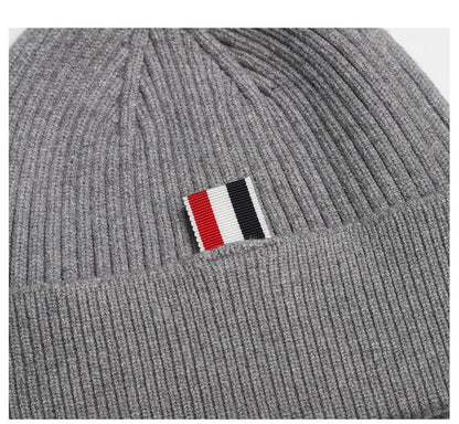 Puppy knitted hat THOM TREND