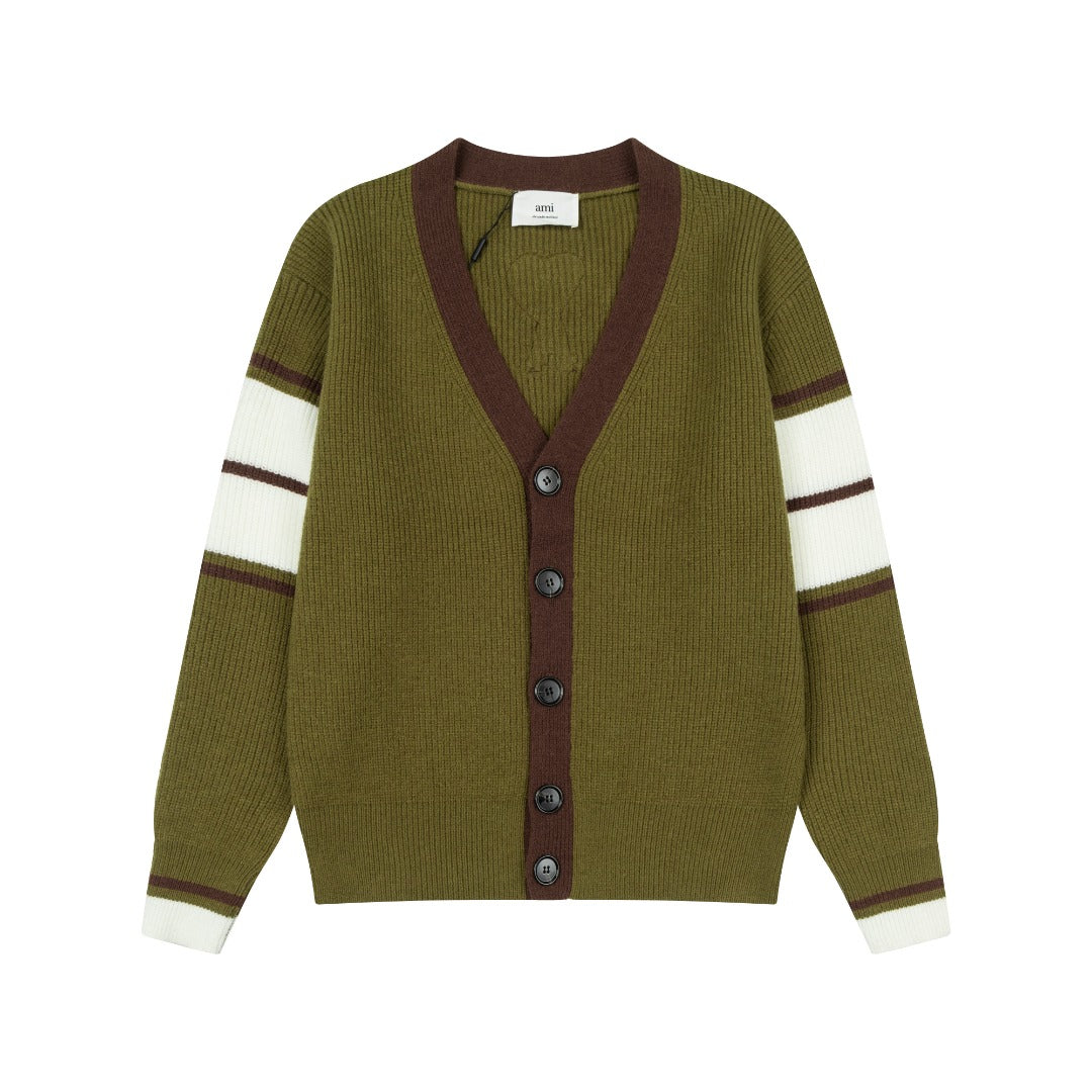 AMI PARIS Classic V-Neck Knit Sweater