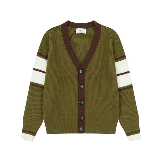 AMI PARIS Classic V-Neck Knit Sweater