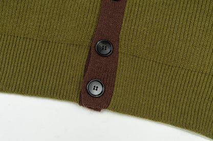 AMI PARIS Classic V-Neck Knit Sweater