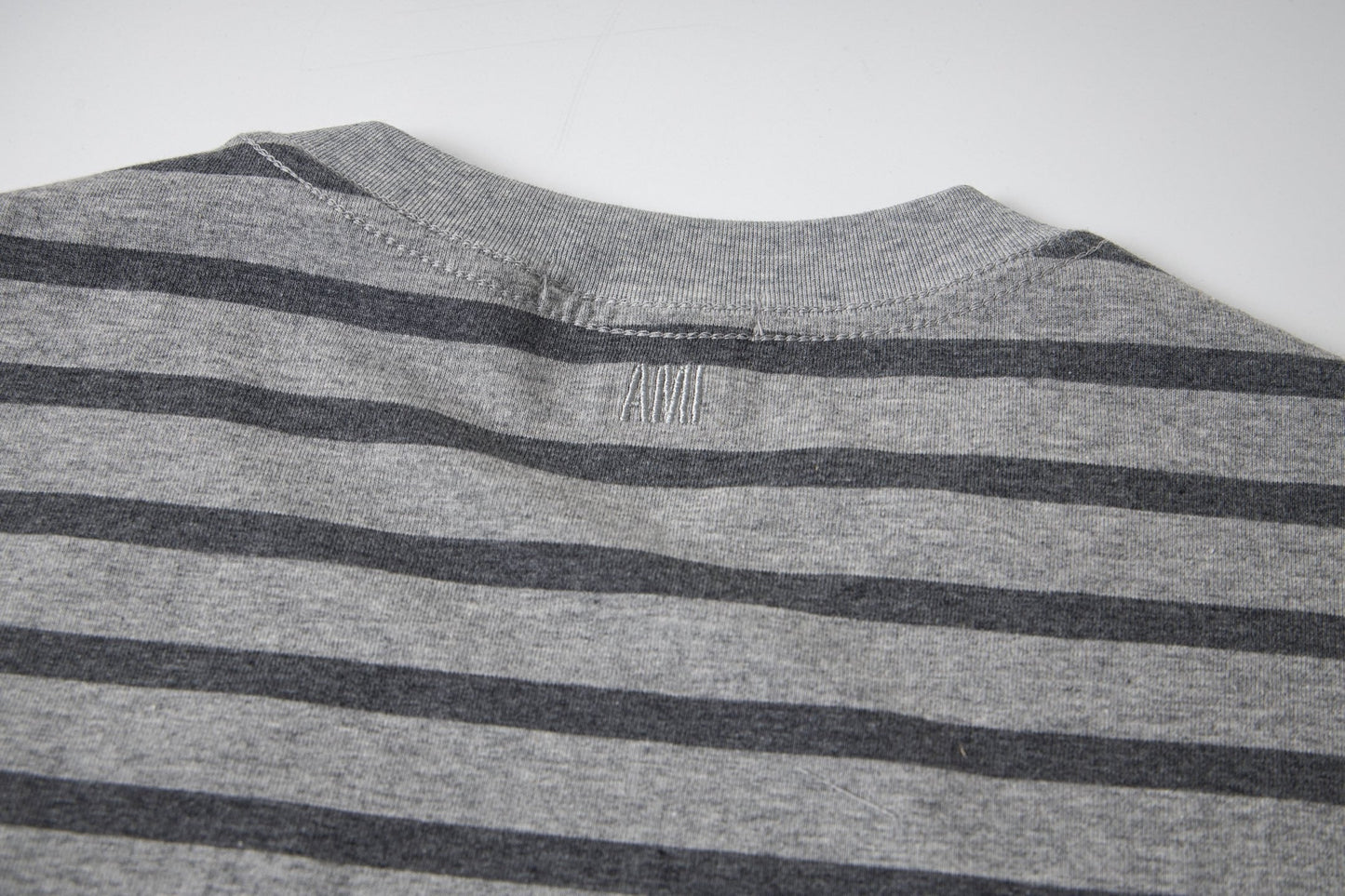 AMI PARIS Unisex Striped T-Shirt - Classic Cotton Tee