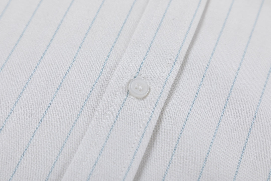 AMI PARIS Unisex Classic Shirt - Timeless Design