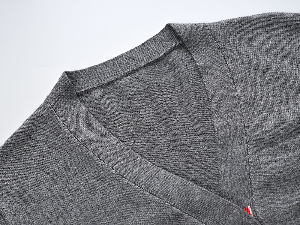 2025 Back Puppy Sweater