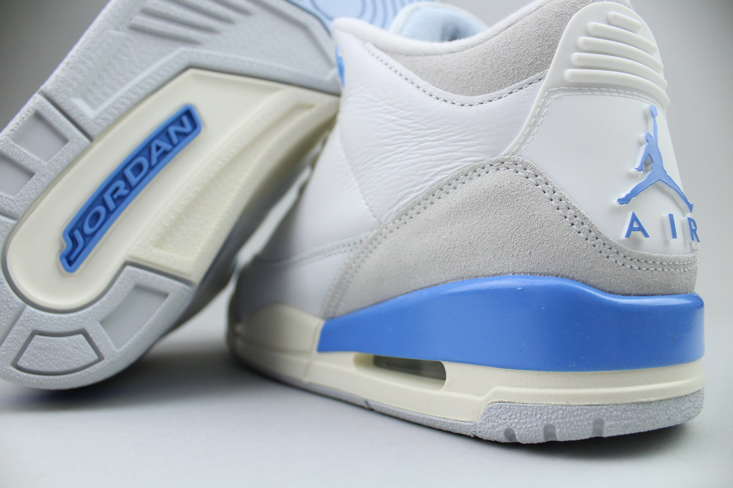 Air Jordan 3 'Lucky Shorts' - Lucky Shorts - image 2
