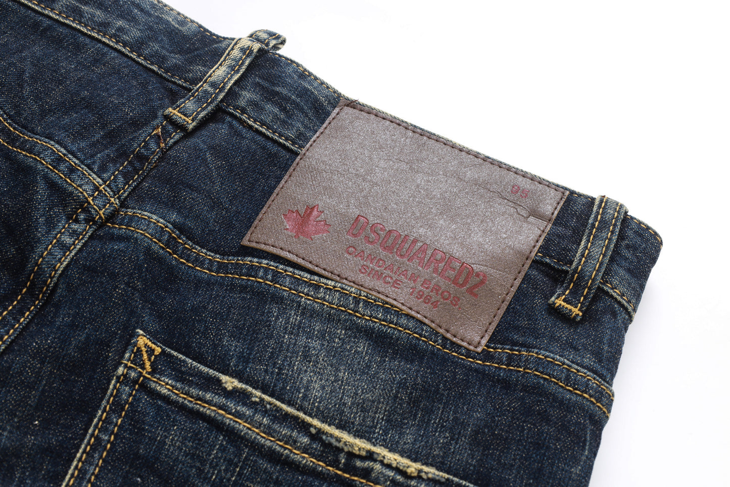 New-DSQ2 Ripped Jeans