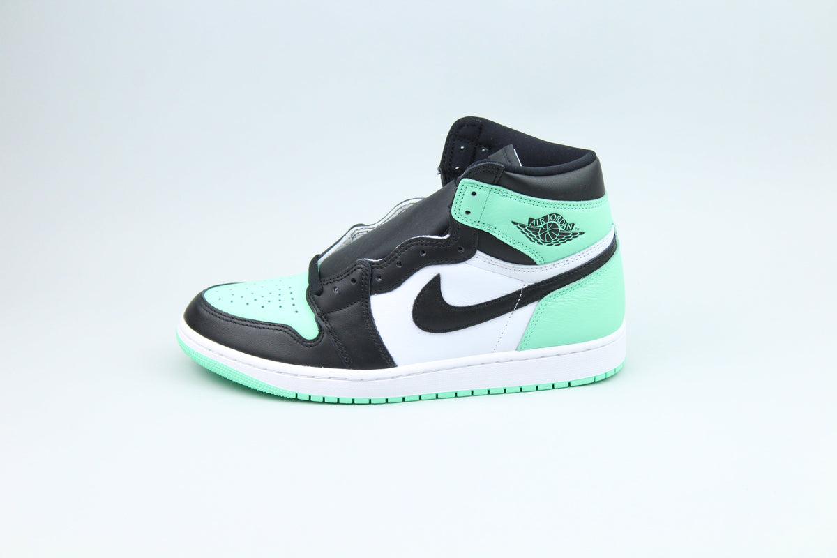 Jordan 1 Retro High OG 'Green Glow' - Green Glow - image 3