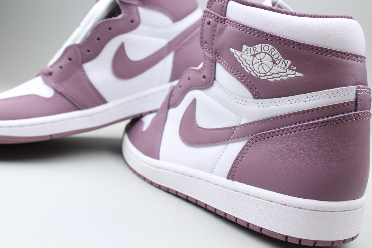 Air Jordan 1 Retro High OG 'Mauve' - Mauve - image 2