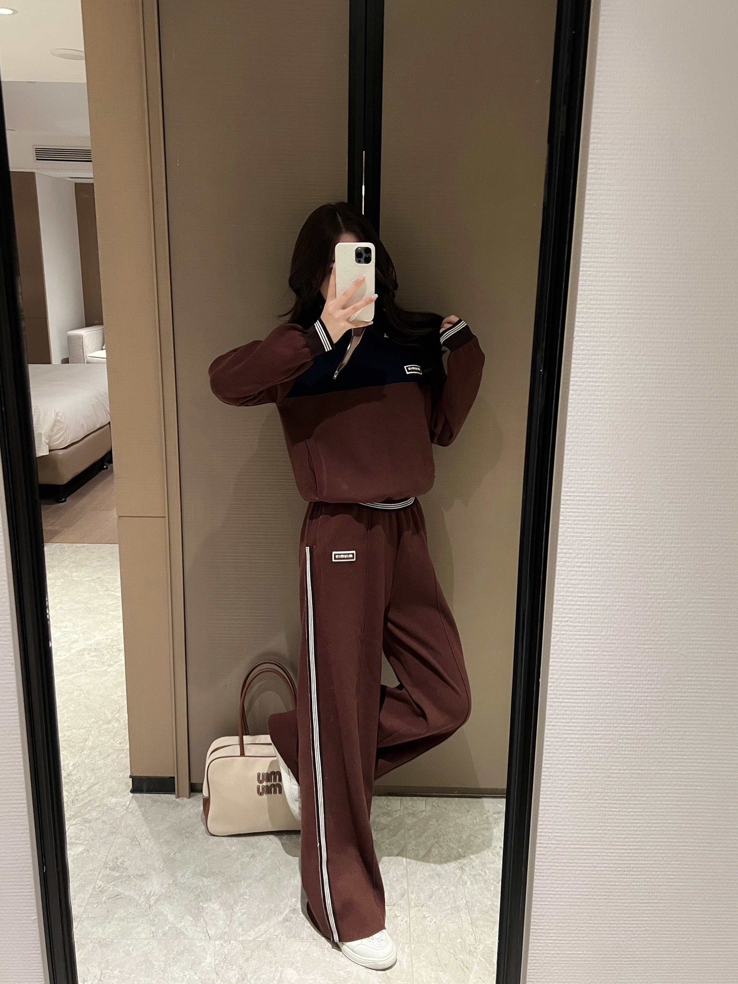 2025SS  Contrast color knitted tracksuit THOM TREND