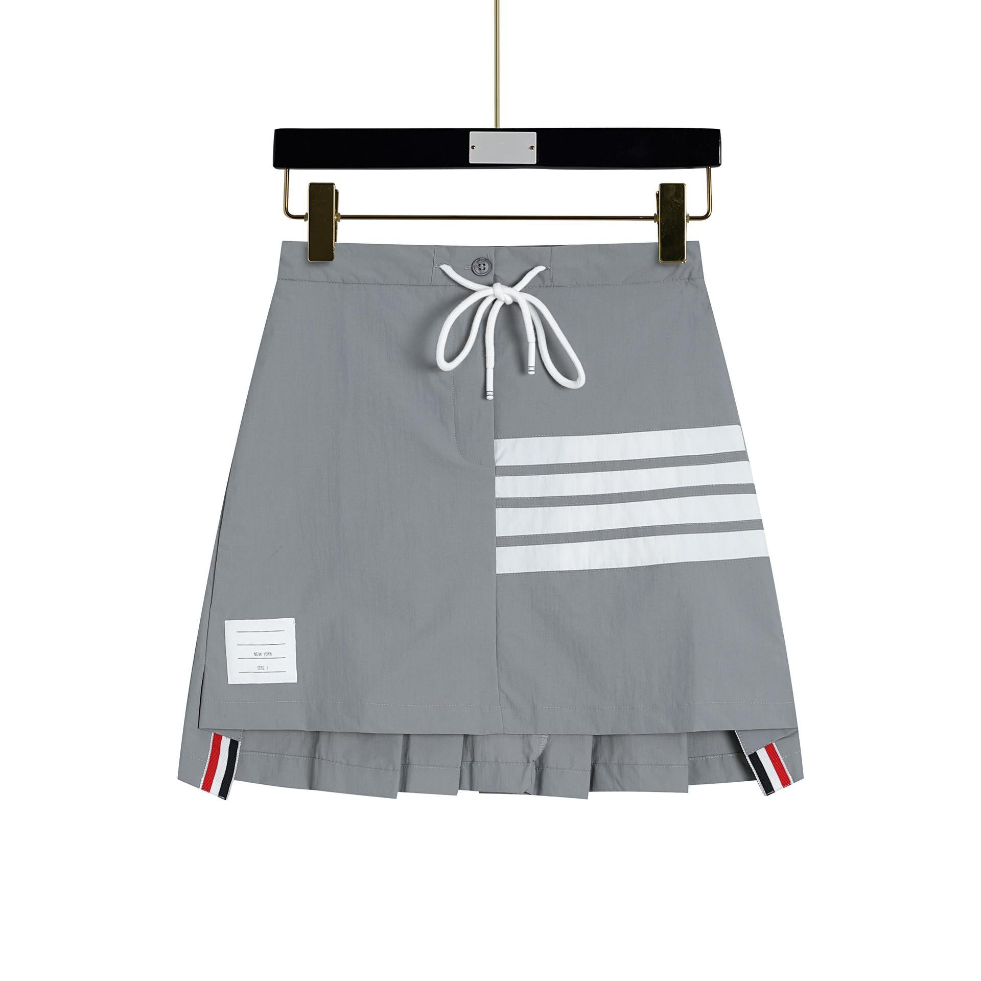 Butterfly knitted cardigan（副本） THOM TREND